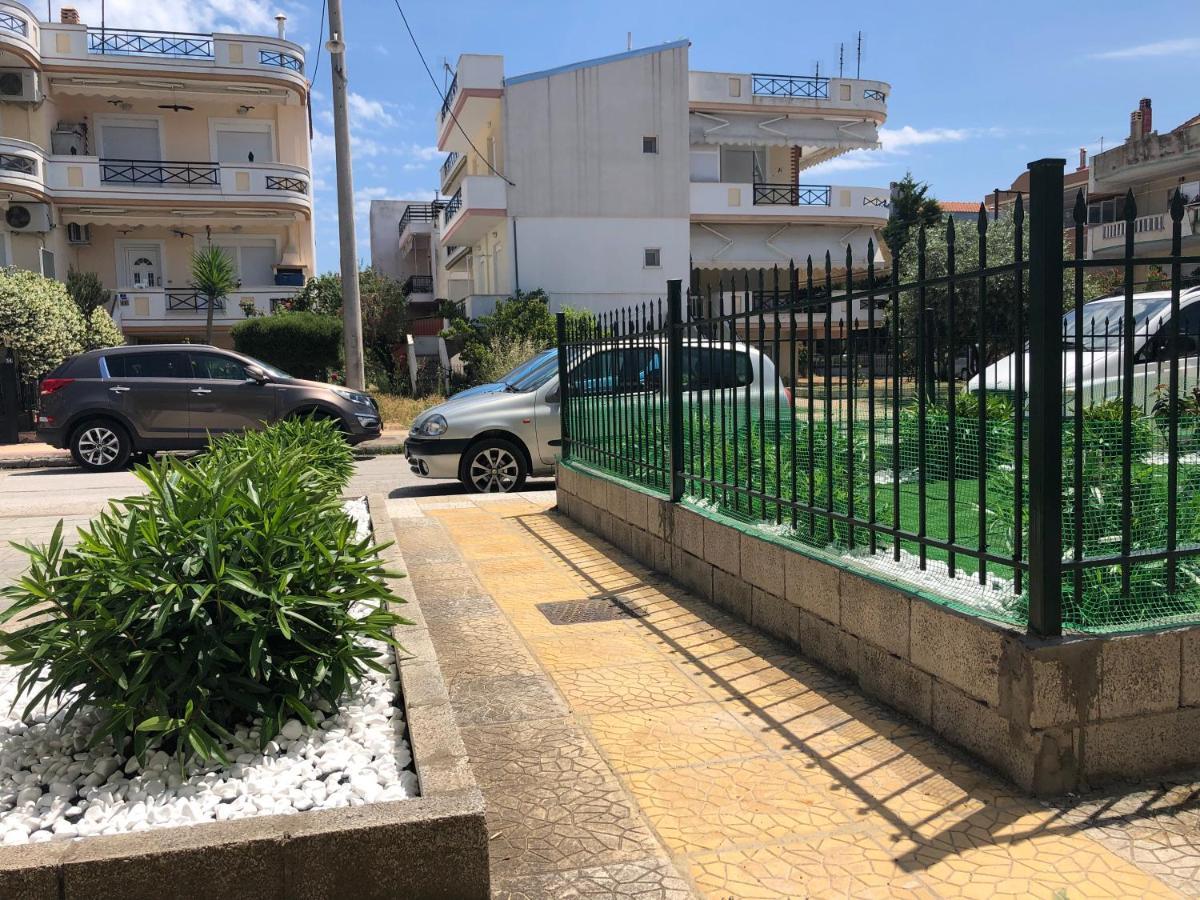 Orfeas Suite Néa Péramos Exterior foto